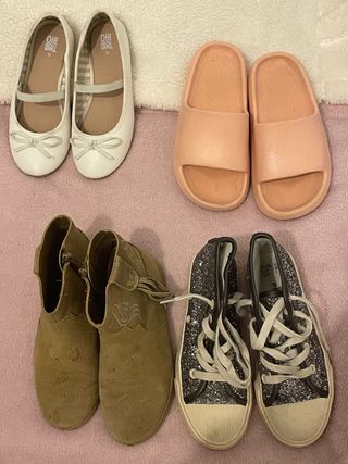 Lote Zapatos Niñas (Blanco, Rosa, Marrón, Plata)