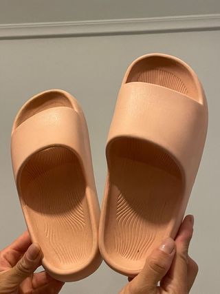 Lote Zapatos Niñas (Blanco, Rosa, Marrón, Plata)