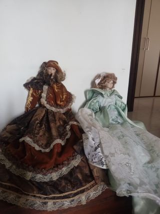 2 Bambole di porcellana