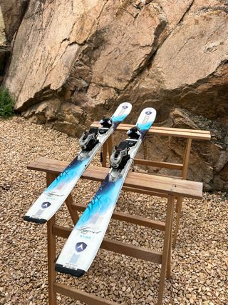 Esquís DYNASTAR Legend Star 142 cm para mujeres