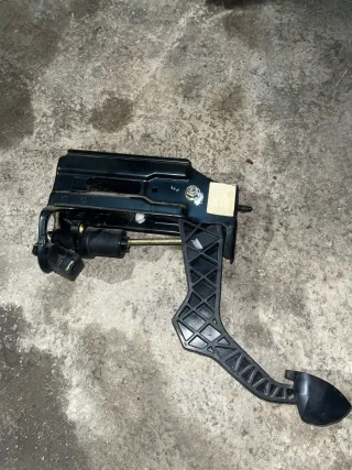 Pedal Embrague Audi A3 8L