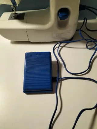 Máquina de coser IKEA