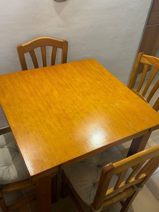 Mesa de comedor cuadrada 85x85 cm ampliable a 1,70