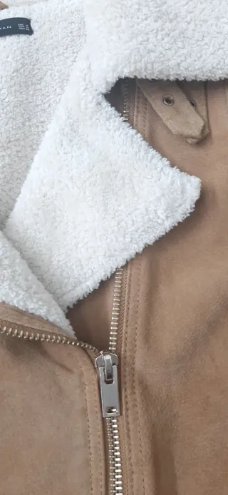 Cazadora efecto ante Zara forrada talla M