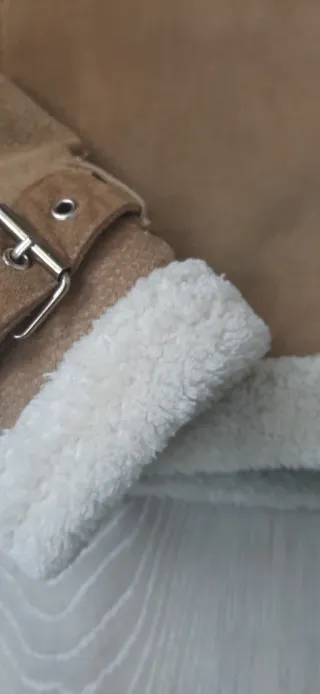 Cazadora efecto ante Zara forrada talla M