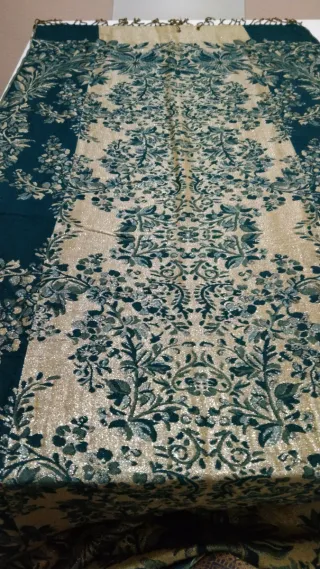 Pashmina azul y dorada con diseño