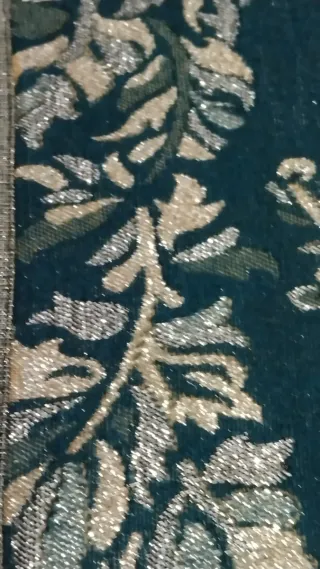 Pashmina azul y dorada con diseño