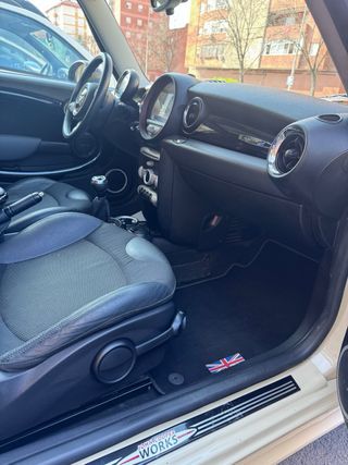 MINI Cooper s con preparacion jhon work