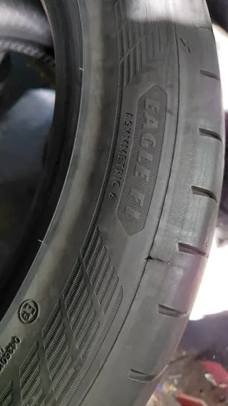 Neumático 275/45/20