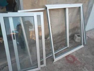 2 Ventanas de Aluminio 120/123. 122/117