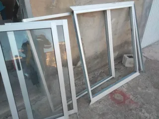 2 Ventanas de Aluminio 120/123. 122/117
