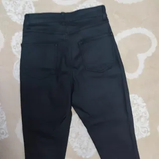 Pantaloni donna in pelle neri