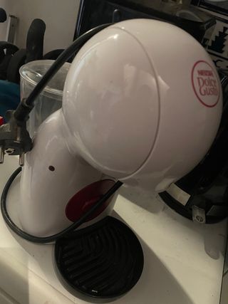 Cafetera Dolce Gusto Blanca