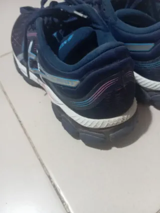 Zapatillas Asics Azul y Rosa