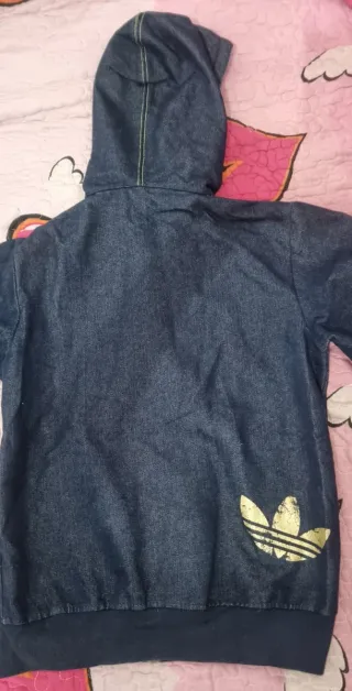 Chaqueta Adidas tejana azul con capucha