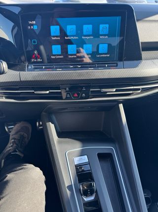 VW Golf R-Line 2.0TDi 150cv automatico