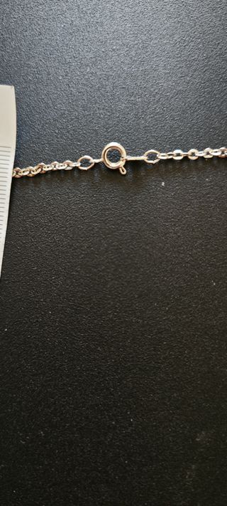 Collana con ciondolo ancora scintillante