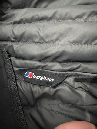 Chaqueta Berghaus mujer negra ligera