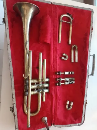 Tromba antica del XIX secolo Prezzo trattabile