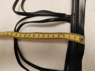 Sandalias Zara con cremallera