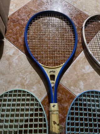 Lote de 7 raquetas de tenis y pádel