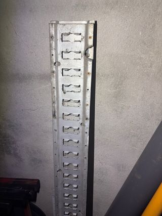 Riel Guia o perfil de amarre para furgoneta/camión