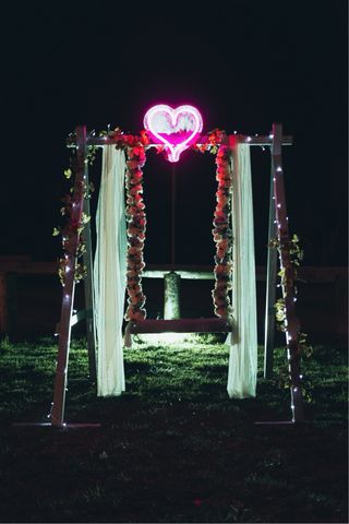 Columpio de madera artesano