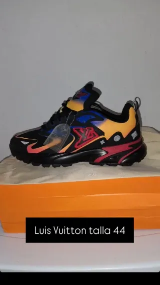 Louis Vuitton Talla 44 Deportivas Multicolor