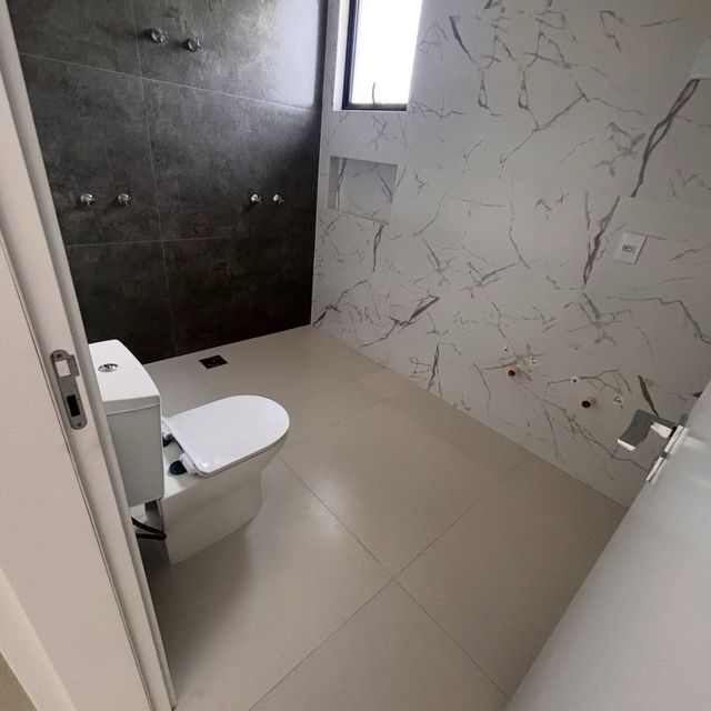 Alicatado de baños modernos Valencia