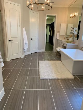 Alicatado de baños modernos Valencia