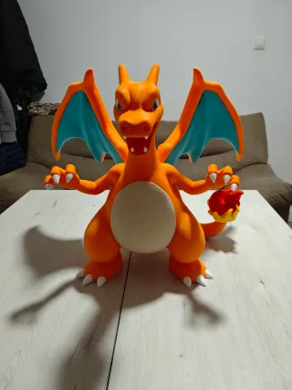Figura Charizard Pokémon Alta Calidad