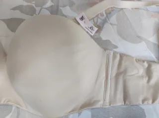 Sujetador Victoria's Secret 36D Beige