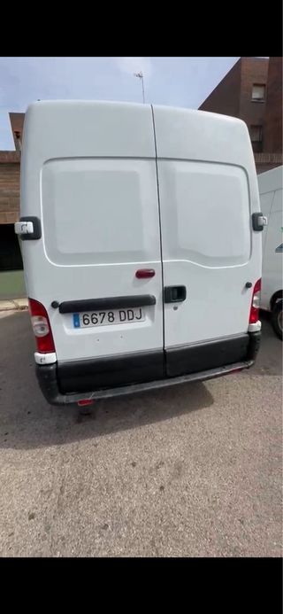 Nissan Interstar 2004