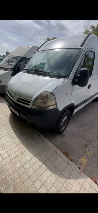 Nissan Interstar 2004