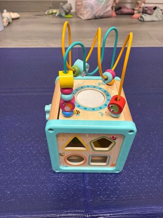 Caja de aprendizaje de madera