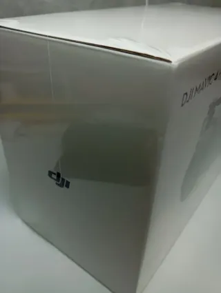 DJI Mavic 4 Pro - Drone