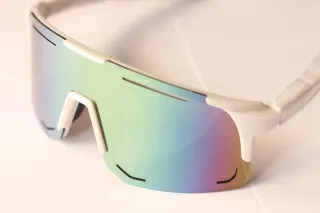 Gafas ciclista blancas / grises.