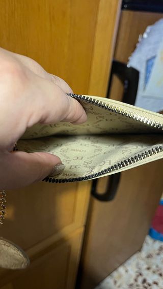 Mini trousse oro con ciondolo a cuore