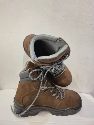 Botas de montaña Robusta