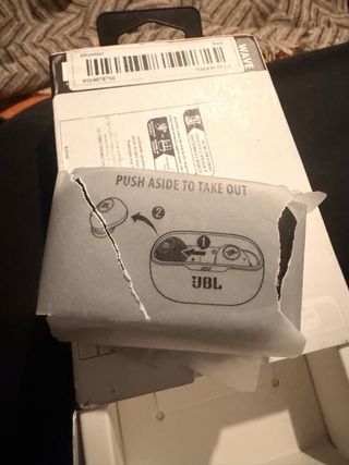 JBL Wave Buds Nuevos Negro