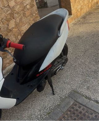 Yamaha Jog RR Blanca