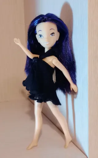 Muñeca Witch Hay Lin