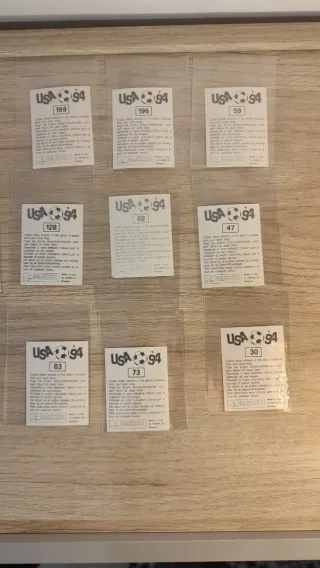 Lotto 33 figurine USA 94 diverse