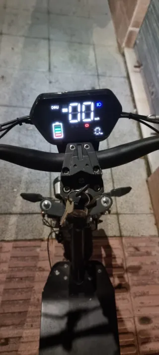 Patinete eléctrico Centauro 3000W con asiento