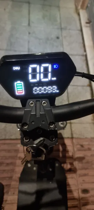 Patinete eléctrico Centauro 3000W con asiento