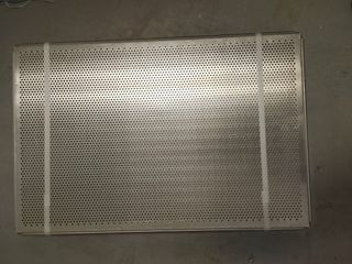 Bandeja de horno metálica perforada