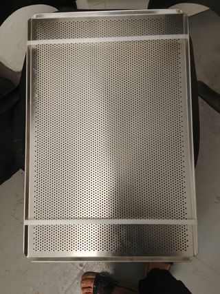 Bandeja de horno metálica perforada