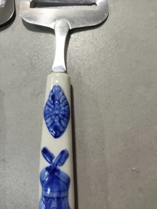 Juego Cortador y Rallador Queso Cerámica