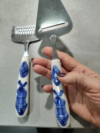 Juego Cortador y Rallador Queso Cerámica