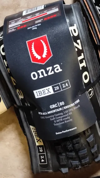 Cubierta Onza IBEX 29 x 2.4